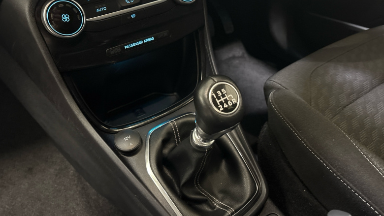 Ford Puma 1.0 EcoBoost Hybrid mHEV Titanium 5dr Petrol Hatchback